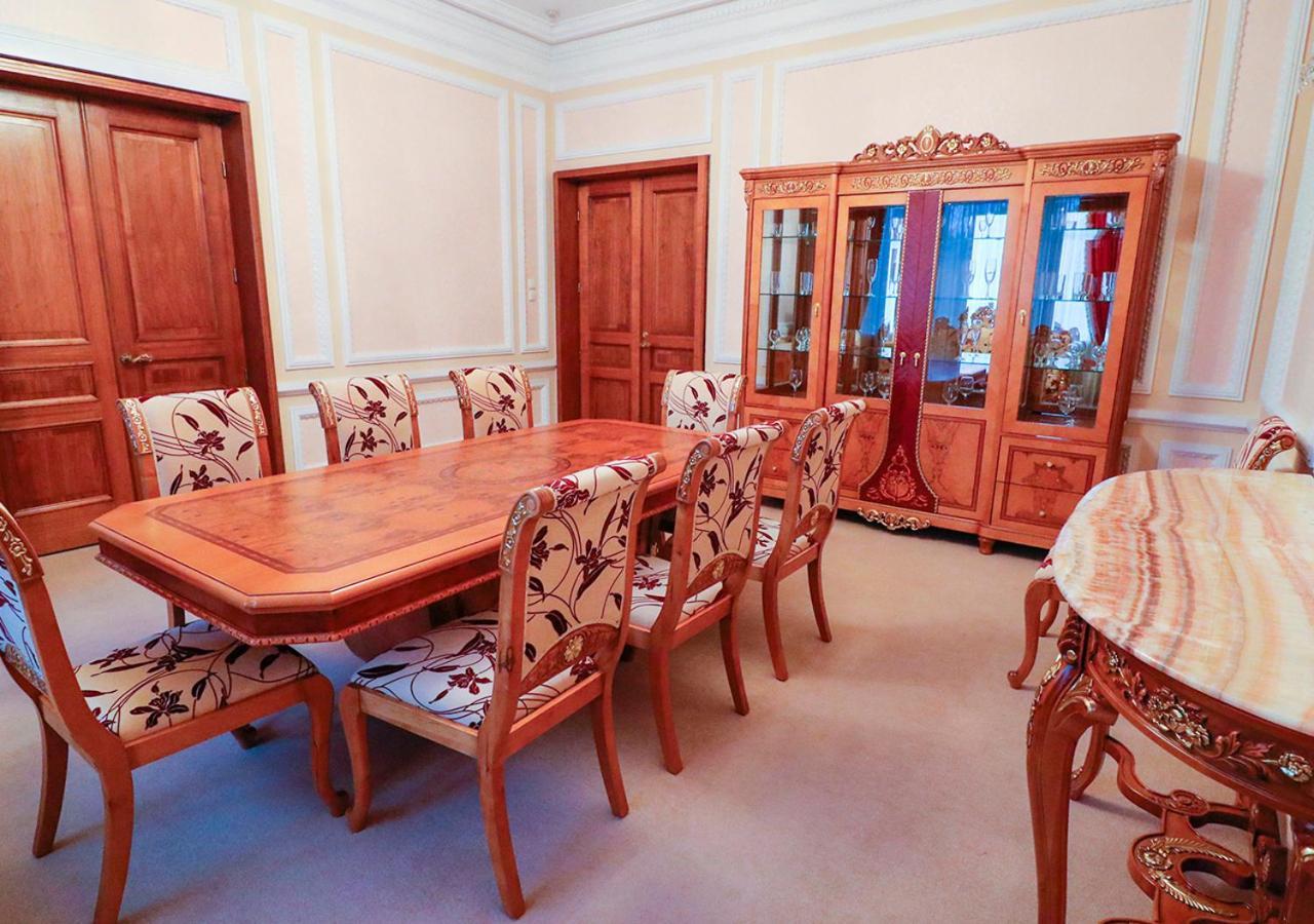 Vip Apartments Dipservice Hall Minsk Exterior photo