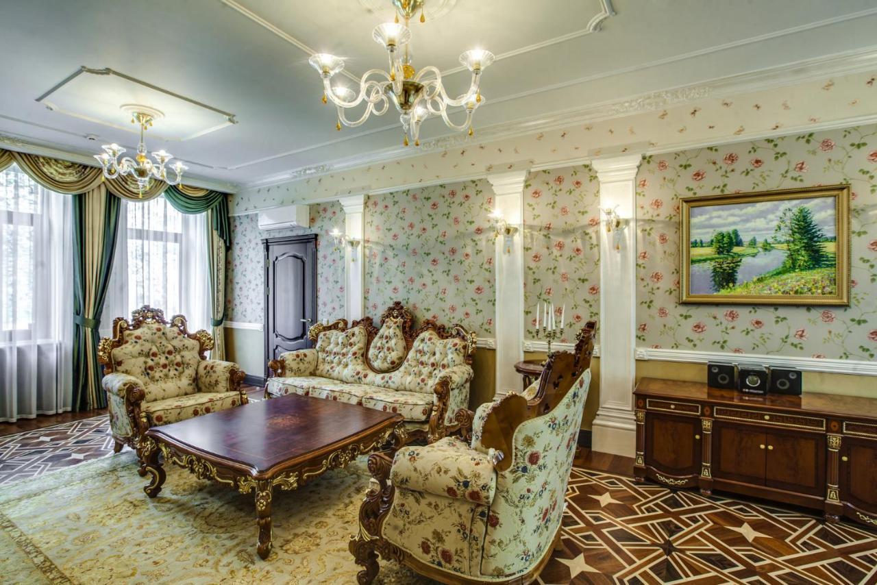 Vip Apartments Dipservice Hall Minsk Exterior photo
